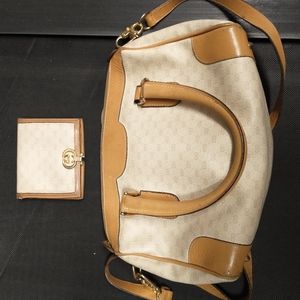 Gucci purse and wallet, leather and canvas set isl